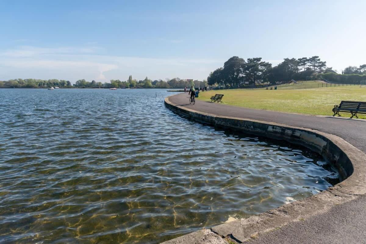 Park Lake View 浦耳 外观 照片